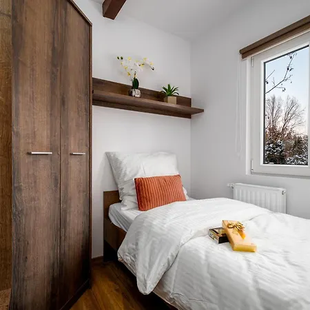 Sunny House - Narew, *