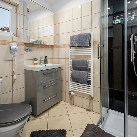 Sunny House - Narew,