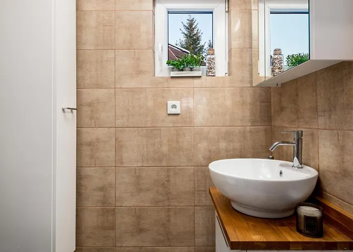 Sunny House - Narew,